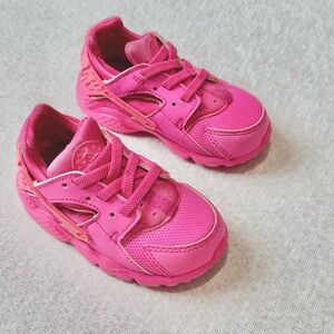 pink huaraches grade school